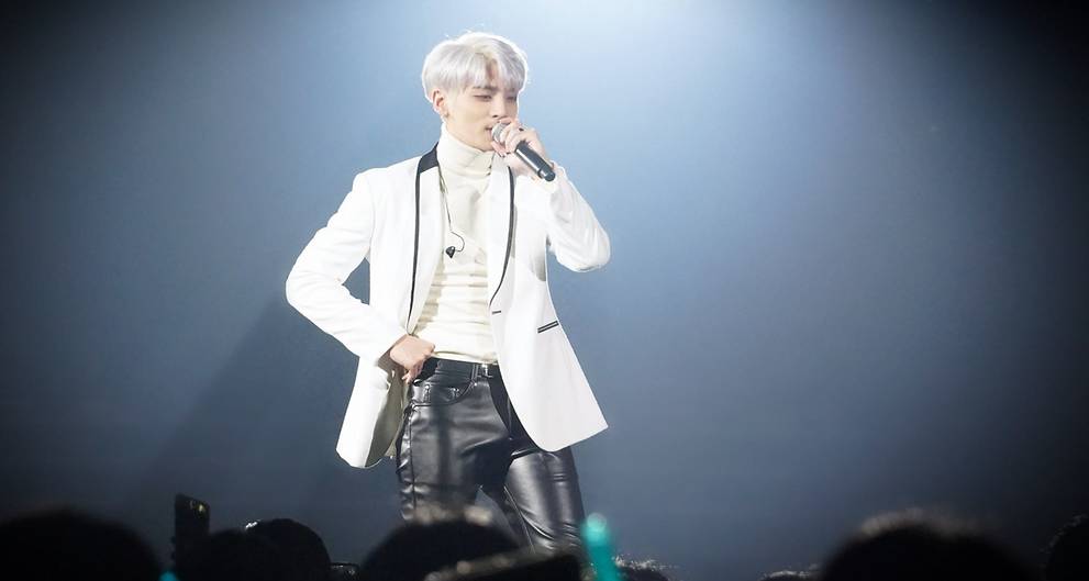 Shinee-Lead-Singer-Dies-2 - Entertainment 