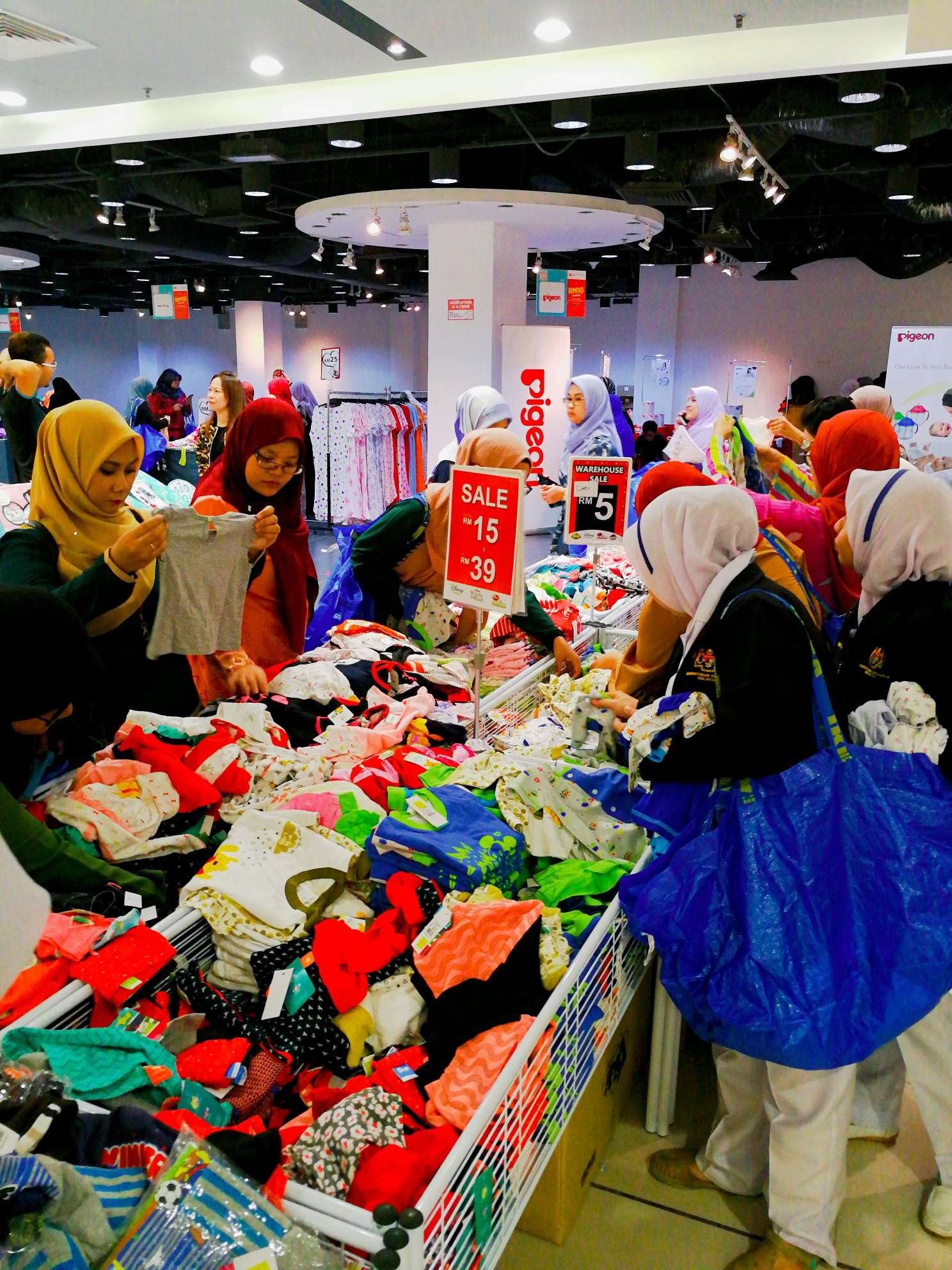 Mothercare-Warehouse-Sale-Event-1 - LifeStyle