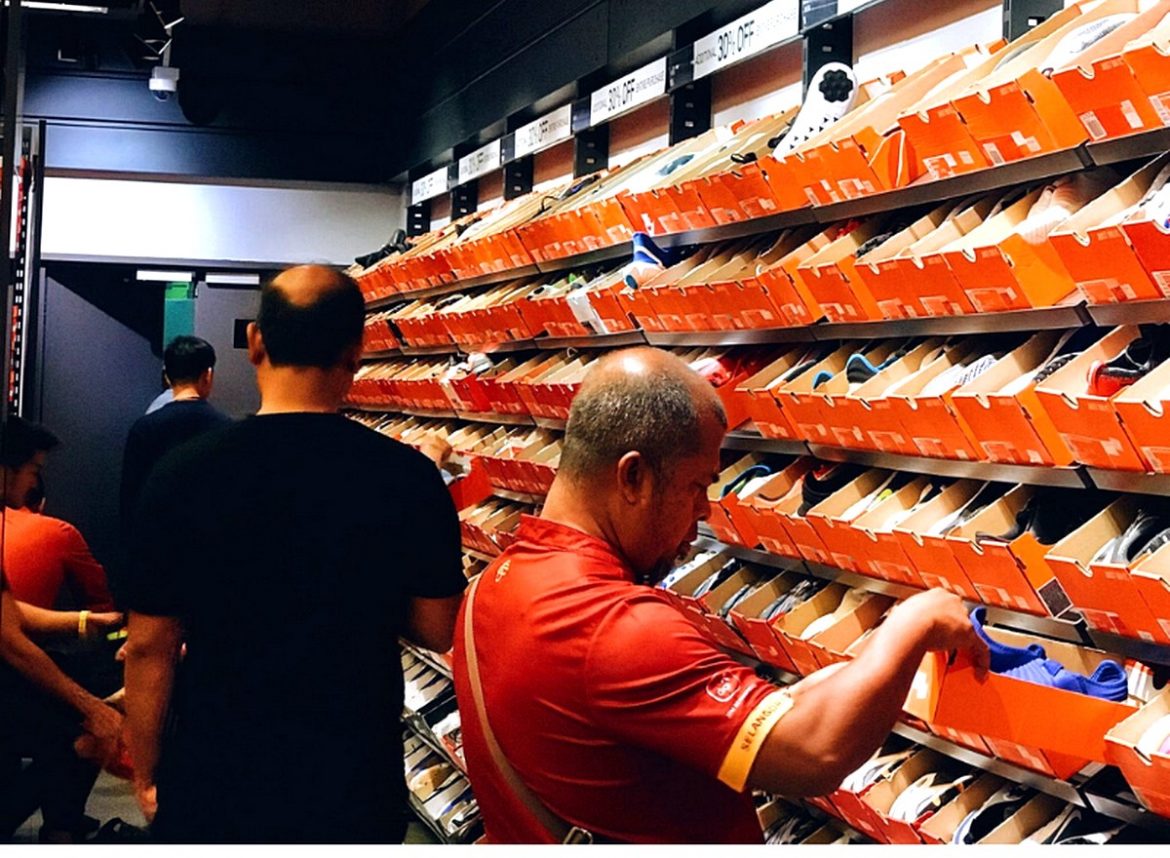 nike factory deals