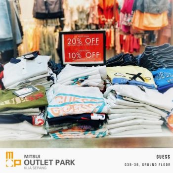 Guess-Sale-at-Mitsui-Outlet-Park-3-350x350 - Apparels Bags Fashion Accessories Fashion Lifestyle & Department Store Malaysia Sales Selangor 