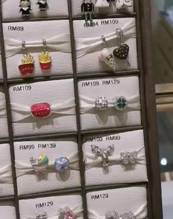 JEOEL-Charm-Bracelets-Promo-350x443 - Gifts , Souvenir & Jewellery Jewels Promotions & Freebies Selangor 