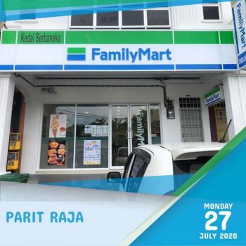 FamilyMart-Opening-Promotion-at-Parit-Raja-350x350 - Johor Promotions & Freebies Supermarket & Hypermarket 