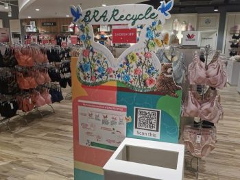 AEON-Wacoal-Bra-Recycle-Promotion-1-350x263 - Fashion Lifestyle & Department Store Johor Kedah Kelantan Kuala Lumpur Lingerie Melaka Negeri Sembilan Pahang Penang Perak Perlis Promotions & Freebies Putrajaya Sabah Sarawak Selangor Supermarket & Hypermarket Terengganu 