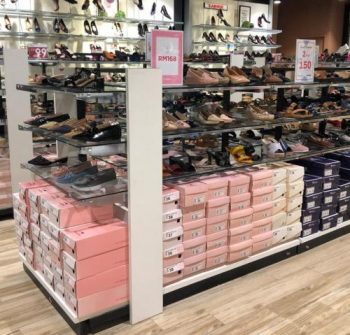 AEON-Carlo-Rino-Sale-11-350x335 - Fashion Accessories Fashion Lifestyle & Department Store Johor Kedah Kelantan Kuala Lumpur Malaysia Sales Melaka Negeri Sembilan Pahang Penang Perak Perlis Putrajaya Sabah Sarawak Selangor Supermarket & Hypermarket Terengganu 