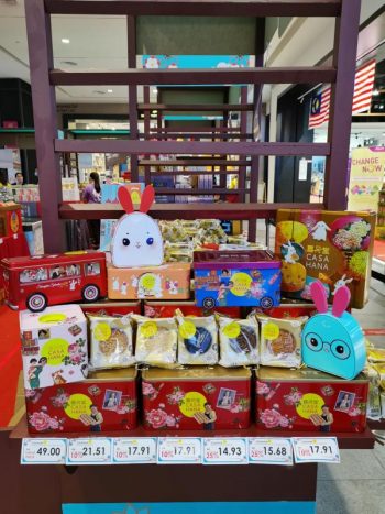 AEON-Mid-Autumn-Mooncake-Promotion-14-1-350x467 - Johor Kedah Kelantan Kuala Lumpur Melaka Negeri Sembilan Pahang Penang Perak Perlis Promotions & Freebies Putrajaya Sabah Sarawak Selangor Supermarket & Hypermarket Terengganu 