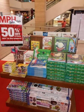 MPH-Bookstores-Book-Fair-at-Intermark-Mall-1-350x467 - Books & Magazines Events & Fairs Kuala Lumpur Selangor Stationery 