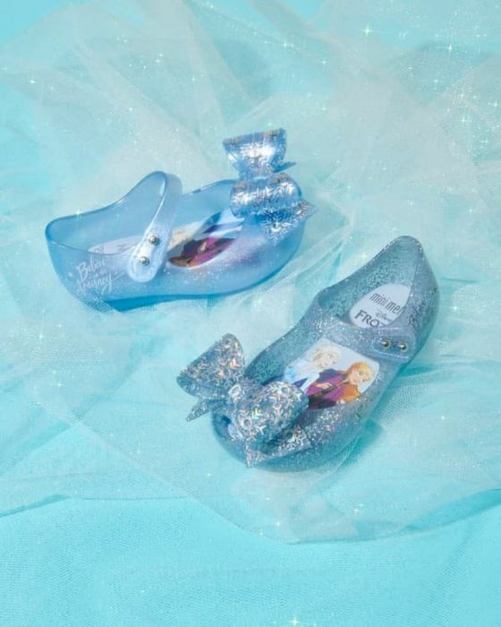 frozen by melissa de la cruz frozen by melissa de la cruz