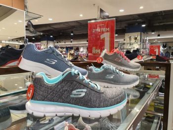 AEON-Skechers-Promotion-6-350x263 - Fashion Accessories Fashion Lifestyle & Department Store Footwear Johor Kedah Kelantan Kuala Lumpur Melaka Negeri Sembilan Pahang Penang Perak Perlis Promotions & Freebies Putrajaya Sabah Sarawak Selangor Terengganu 