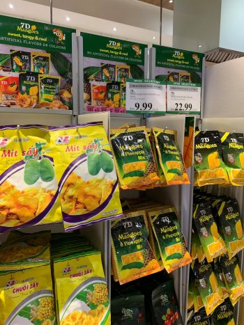 Isetan-Christmas-Gift-Selection-Promo-7-350x467 - Kuala Lumpur Promotions & Freebies Selangor Supermarket & Hypermarket 