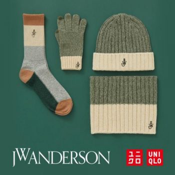 Uniqlo-Christmas-Holiday-Accessory-Collection-1-350x350 - Apparels Fashion Accessories Fashion Lifestyle & Department Store Johor Kuala Lumpur Online Store Promotions & Freebies 