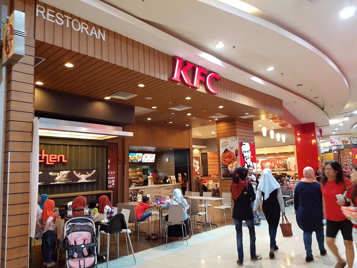 Malaysia-KFC-The-RM10-Box-Promotion-2021-Warehouse-Sale-Clearance-Food-Promo-Code-Delivery-Takeaway-FMCO - Burger Fast Food Food , Restaurant & Pub Johor Kedah Kelantan Kuala Lumpur Location Melaka Nationwide Negeri Sembilan Online Store Pahang Penang Perak Perlis Promotions & Freebies Putrajaya Sabah Sarawak Selangor Terengganu 