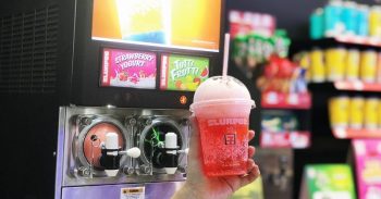 7-Eleven-New-Strawberry-Yogurt-Slurpee-350x183 - Beverages Food , Restaurant & Pub Johor Kedah Kelantan Kuala Lumpur Melaka Negeri Sembilan Pahang Penang Perak Perlis Promotions & Freebies Putrajaya Sabah Sarawak Selangor Terengganu 