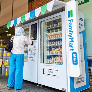 FamilyMart-Mini-Smart-Kiosk-Promo-at-Shell-Karak-Highway-2-2-350x350 - Beverages Food , Restaurant & Pub Promotions & Freebies Selangor Supermarket & Hypermarket 