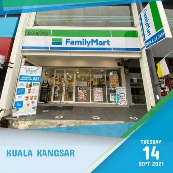 FamilyMart-Opening-Promotion-at-Kuala-Kangsar-350x350 - Perak Promotions & Freebies Supermarket & Hypermarket 