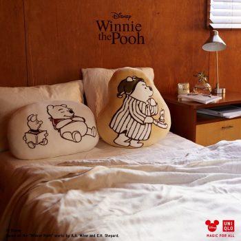 Uniqlo-Winnie-the-Pooh-Collection-2-1-350x350 - Apparels Fashion Accessories Fashion Lifestyle & Department Store Johor Kedah Kelantan Kuala Lumpur Melaka Negeri Sembilan Online Store Pahang Penang Perak Perlis Promotions & Freebies Putrajaya Sabah Sarawak Selangor Terengganu