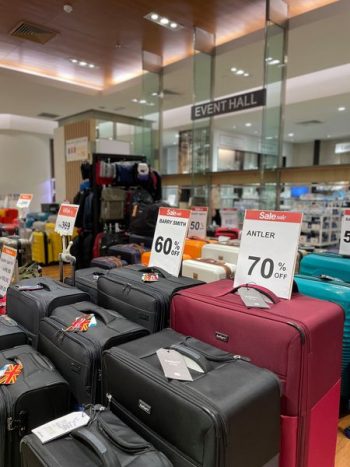 Isetan-70-off-Sale-2-350x467 - Kuala Lumpur Luggage Malaysia Sales Selangor Sports,Leisure & Travel Supermarket & Hypermarket 