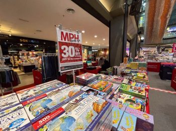 MPH-Bookstores-Warehouse-Sale-at-DPULZE-Shopping-Centre-with-up-to-50-OFF-Books-Stationery-2-350x262 - Books & Magazines Selangor Stationery Warehouse Sale & Clearance in Malaysia 