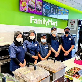 FamilyMart-Opening-Deal-at-KL-Trader-Square-1-350x350 - Kuala Lumpur Promotions & Freebies Selangor Supermarket & Hypermarket 