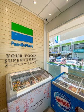 FamilyMart-Opening-Deal-at-Bandar-Enstek-1-350x467 15 Feb-13 Mar 2022: FamilyMart Opening Deal at Bandar Enstek
