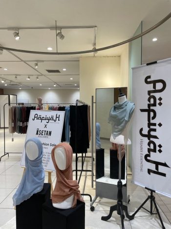 Isetan-Special-Deal-350x467 - Apparels Fashion Accessories Fashion Lifestyle & Department Store Kuala Lumpur Promotions & Freebies Selangor Supermarket & Hypermarket 
