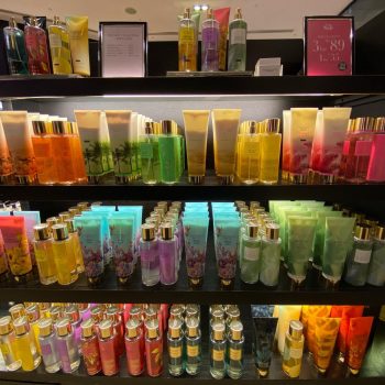 Victorias-Secret-Beauty-Accessories-Deal-4-350x350 - Beauty & Health Cosmetics Fragrances Johor Kedah Kelantan Kuala Lumpur Melaka Negeri Sembilan Online Store Pahang Penang Perak Perlis Personal Care Promotions & Freebies Putrajaya Sabah Sarawak Selangor Skincare Terengganu 