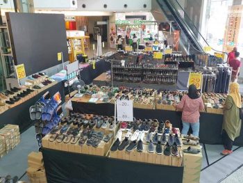 Jetz-Shoes-Bags-Fair-2-350x263 - Bags Events & Fairs Fashion Accessories Fashion Lifestyle & Department Store Footwear Kuala Lumpur Selangor 