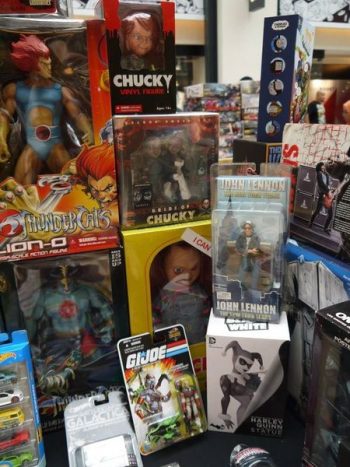 PJ-Collectors-Market-at-Paradigm-Mall-Petaling-Jaya-1-350x467 - Others Promotions & Freebies Selangor 