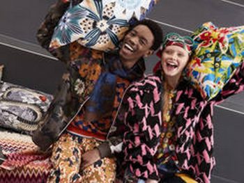 YOOX-15-off-Promo-with-HSBC-350x263 - Apparels Bank & Finance Fashion Accessories Fashion Lifestyle & Department Store HSBC Bank Johor Kedah Kelantan Kuala Lumpur Melaka Negeri Sembilan Online Store Pahang Penang Perak Perlis Promotions & Freebies Putrajaya Sabah Sarawak Selangor Terengganu 