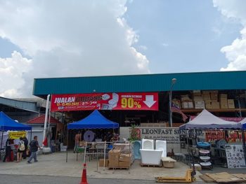 Big-Bath-TORA-Warehouse-Sale-350x263 - Building Materials Home & Garden & Tools Kitchenware Lightings Sanitary & Bathroom Selangor Warehouse Sale & Clearance in Malaysia 