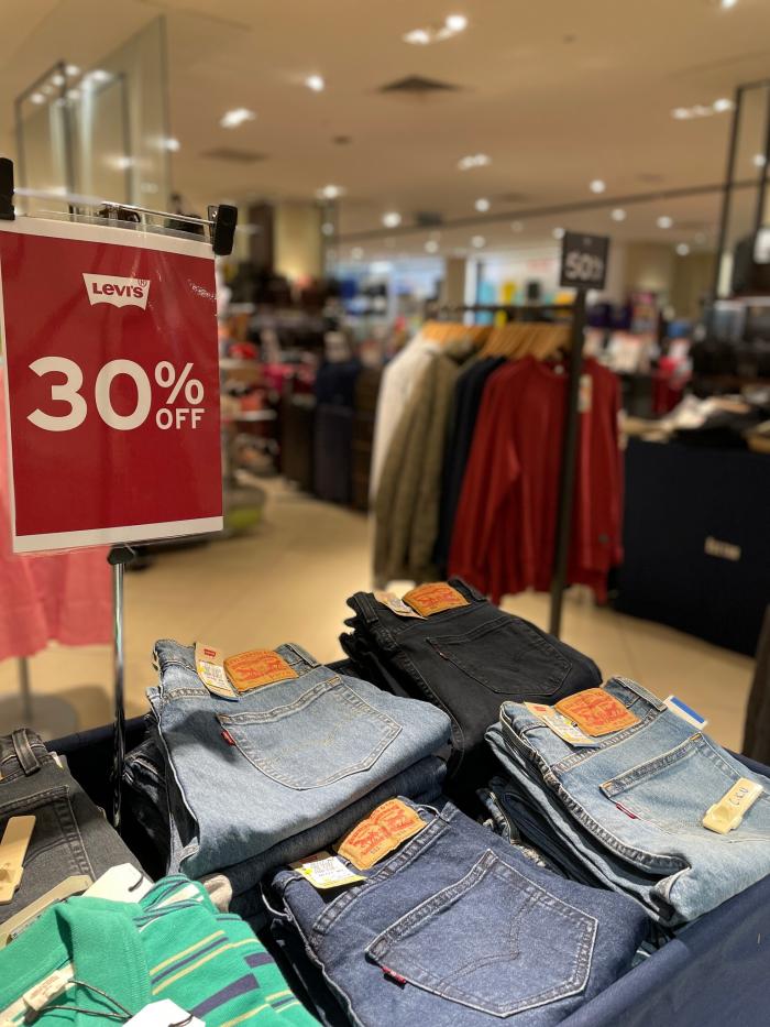 Now till 16 Jun 2022: Levi's and Dockers Clearance Sale at Isetan KLCC -  