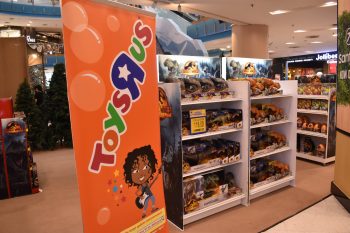 Toys-R-Us-Jurassic-World-Adventure-12-350x233 - Baby & Kids & Toys Events & Fairs Selangor Toys 