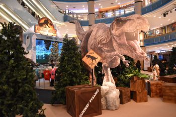 Toys-R-Us-Jurassic-World-Adventure-2-350x233 - Baby & Kids & Parenting Events & Fairs Selangor Toys 