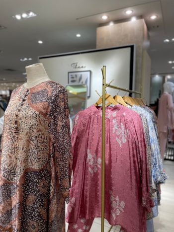 Isetan-Special-Deal-8-350x467 - Apparels Fashion Accessories Fashion Lifestyle & Department Store Kuala Lumpur Promotions & Freebies Selangor 