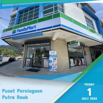 FamilyMart-Opening-Promotion-at-Pusat-Perniagaan-Putra-Raub-350x350 - Pahang Promotions & Freebies Supermarket & Hypermarket 