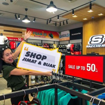 Skechers-Giveaway-Contest-350x350 - Apparels Events & Fairs Fashion Accessories Fashion Lifestyle & Department Store Footwear Johor Kedah Kelantan Kuala Lumpur Melaka Negeri Sembilan Online Store Pahang Penang Perak Perlis Putrajaya Sabah Sarawak Selangor Terengganu 