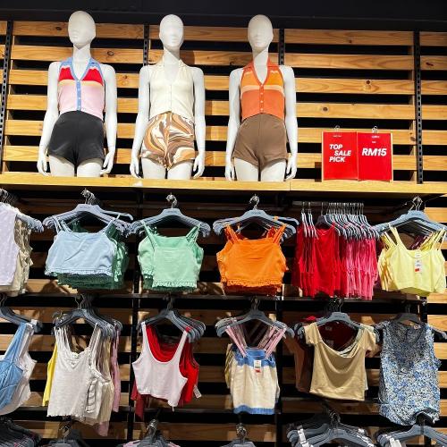 5 Sep 2022 Onward Cotton On Special Deal at Design Village Penang