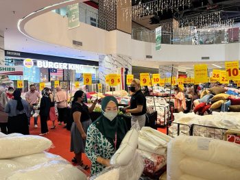 Jean-Perry-Warehouse-Sale-at-KL-Gateway-Mall-9-350x263 - Beddings Home & Garden & Tools Kuala Lumpur Mattress Selangor Warehouse Sale & Clearance in Malaysia 