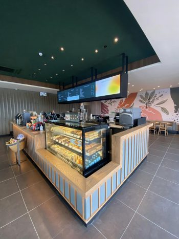 Starbucks-Store-Opening-Deal-at-Tanjung-Malim-11-350x467 - Beverages Food , Restaurant & Pub Perak Promotions & Freebies 