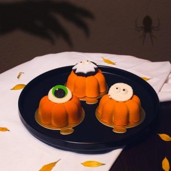 Starbucks-Halloween-Peekaboo-Cake-350x350 - Beverages Food , Restaurant & Pub Johor Kedah Kelantan Kuala Lumpur Melaka Negeri Sembilan Pahang Penang Perak Perlis Promotions & Freebies Putrajaya Sabah Sarawak Selangor Terengganu 
