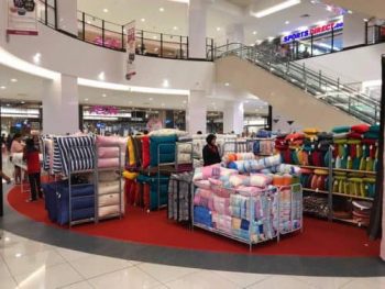 ED-Labels-Year-End-Warehouse-Sale-4-350x263 - Kuala Lumpur Selangor Warehouse Sale & Clearance in Malaysia 