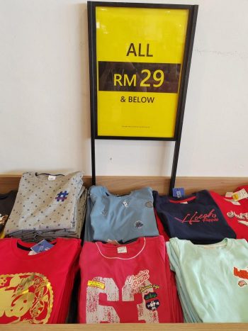 Hush-Puppies-Apparel-Sale-at-Freeport-AFamosa-1-350x467 - Apparels Fashion Accessories Fashion Lifestyle & Department Store Malaysia Sales Melaka 
