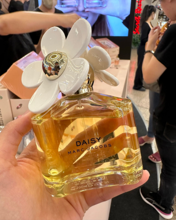 SaSa-Scent-Sensation-Fragrance-Fair-at-Mid-Valley-Megamall-2-350x438 - Beauty & Health Events & Fairs Fragrances Kuala Lumpur Selangor 