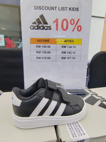 Adidas-Fair-at-Freeport-AFamosa-Outlet-11-350x467 - Apparels Events & Fairs Fashion Accessories Fashion Lifestyle & Department Store Footwear Melaka Sportswear 