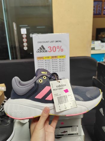 Adidas-Fair-at-Freeport-AFamosa-Outlet-6-350x467 - Apparels Events & Fairs Fashion Accessories Fashion Lifestyle & Department Store Footwear Melaka Sportswear 