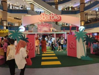 Toys-R-Us-Barbie-The-Movie-Event-at-Sunway-Pyramid-350x263 - Baby & Kids & Toys Events & Fairs Selangor Toys 
