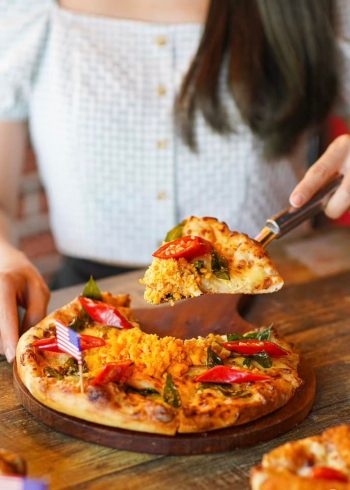 US-Pizza-Opening-Buy-1-Get-1-Free-Promotion-at-Pulau-Tikus-3-350x490 - Beverages Food , Restaurant & Pub Penang Pizza Promotions & Freebies 