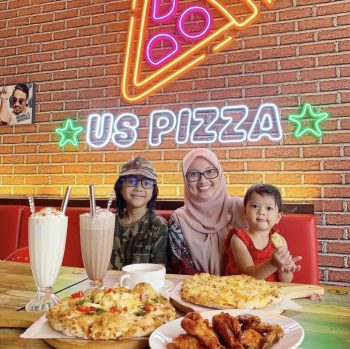US-Pizza-Lunch-Deals-6-350x349 - Beverages Food , Restaurant & Pub Johor Kedah Kelantan Kuala Lumpur Melaka Negeri Sembilan Pahang Penang Perak Perlis Pizza Promotions & Freebies Putrajaya Sabah Sarawak Selangor Terengganu 