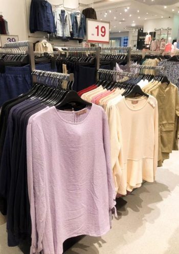 VOIR-Gallery-Pre-Renovation-Clearance-Sale-at-Dataran-Pahlawan-3-350x496 - Apparels Fashion Accessories Fashion Lifestyle & Department Store Melaka Warehouse Sale & Clearance in Malaysia 