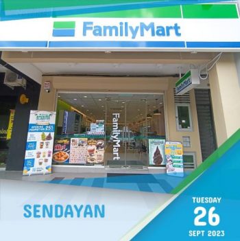 FamilyMart-Opening-Promotion-at-Sendayan-350x351 - Negeri Sembilan Promotions & Freebies Supermarket & Hypermarket 