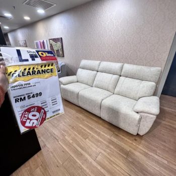 COURTS-Furniture-Display-Set-Clearance-Sale-1-350x350 - Furniture Home & Garden & Tools Home Decor Johor Kedah Kelantan Kuala Lumpur Melaka Negeri Sembilan Pahang Penang Perak Perlis Putrajaya Sabah Sarawak Selangor Terengganu Warehouse Sale & Clearance in Malaysia 